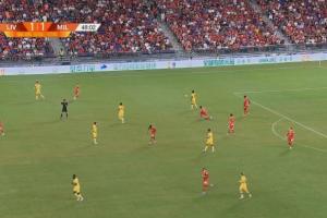 B体育官网-利物浦下半场更换10人：玛玛达什维利、科尔克兹、弗林蓬登场